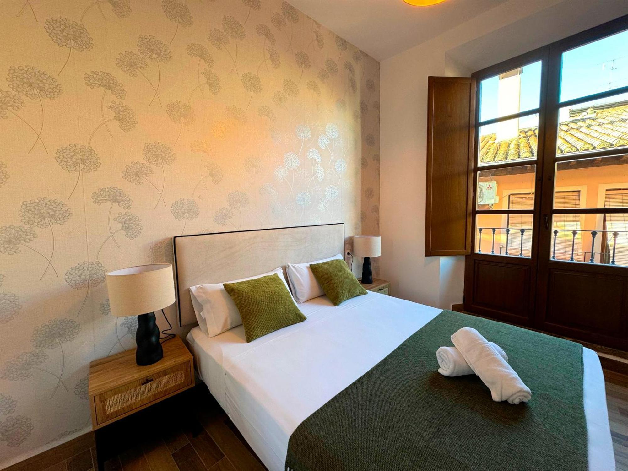 Apartamentos Plaza San Agustin 3000 Granada Luaran gambar