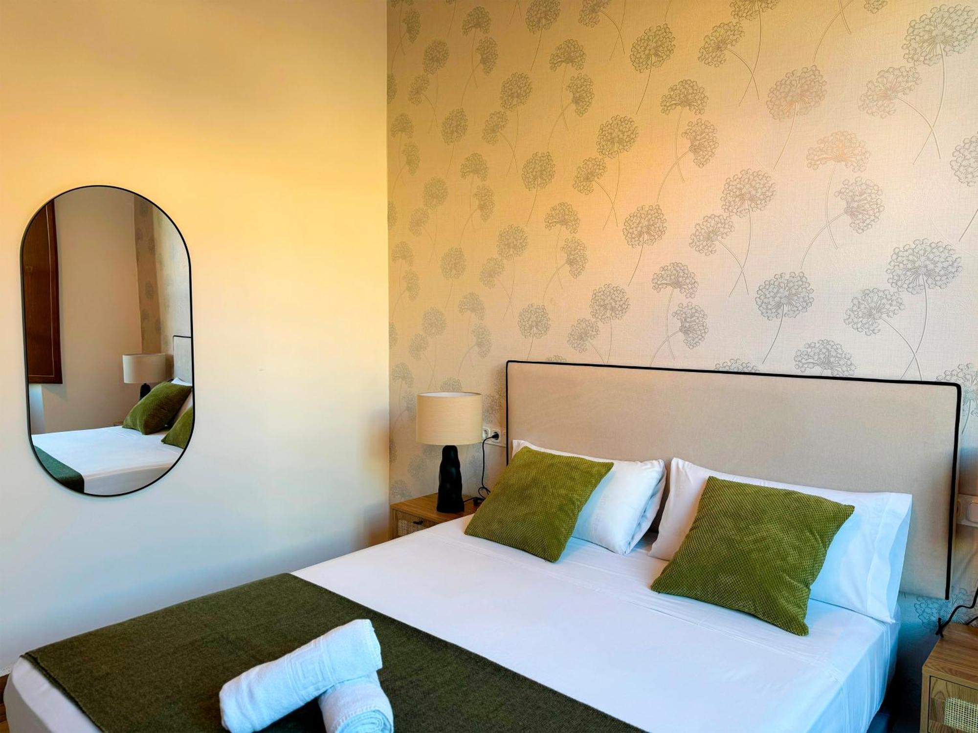 Apartamentos Plaza San Agustin 3000 Granada Luaran gambar